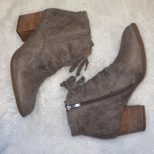 Franco Sarto Ankle Boots Booties Grayish Brown Size 9.5M 9 1/2 - Great Condition